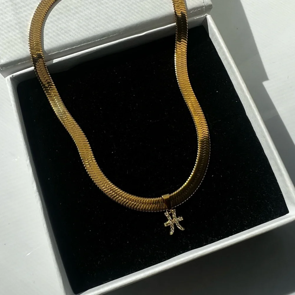 Gold Necklace “Pisces” Zodiac Pendant cz charm herringbone snake chain